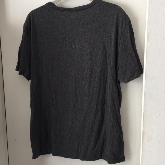 Gap Heather Gray Tshirt. XL. V Neck. Cotton - Picture 3 of 3